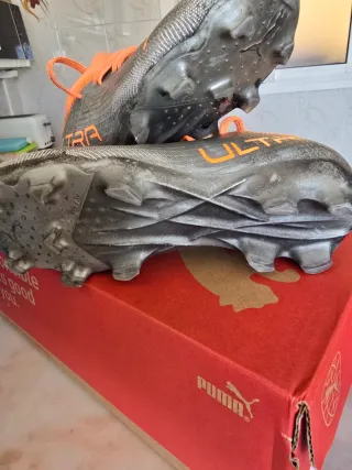 Botas de niño para futbol, Puma grises y