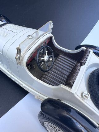 MERCEDES BENZ SSK BURAGO 1/18