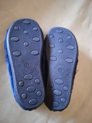 Zapatillas t/37 forradas