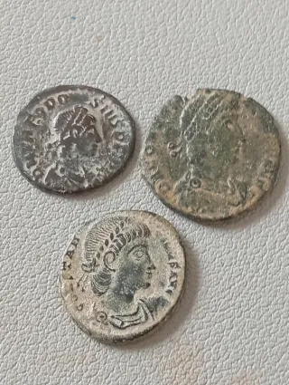 ≡ Precioso Lote 3 Monedas romanas Antiguas