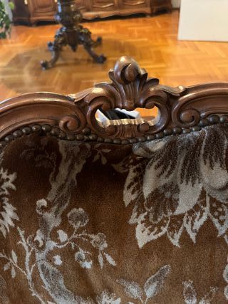 N.2 Poltrone Barocche in Noce