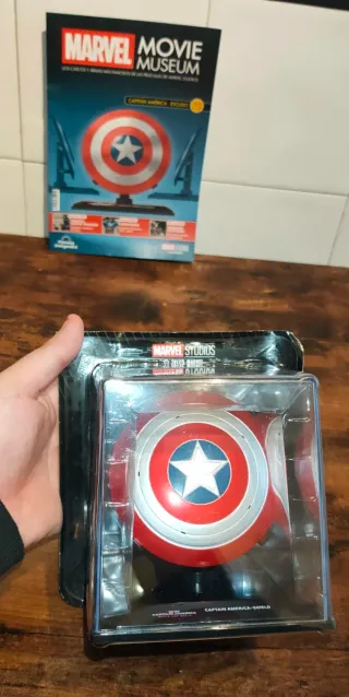 Marvel Movie Museum #73 Capitán América Escudo