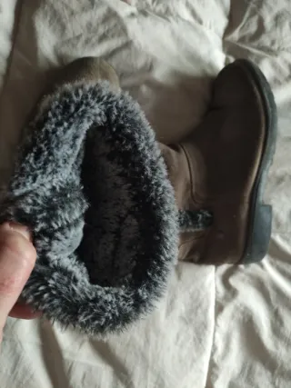 Botas de piel Avatar Shoes marrones y grises.