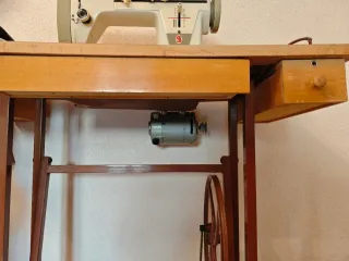 Máquina de coser industrial Singer