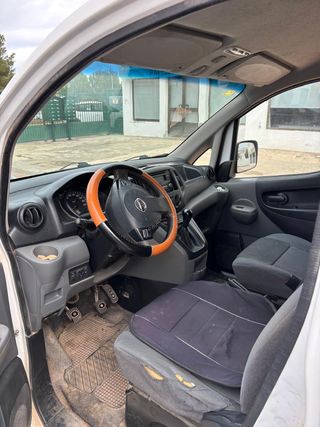 Nissan NV200 2014