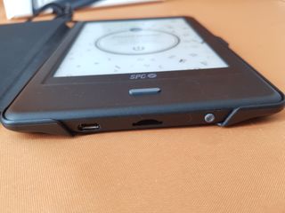 SPC Dickens Light Pro E-reader