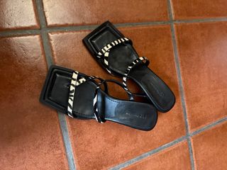 Sandalias Pull&Bear tacón estampado animal