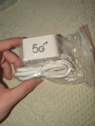 Cargador Rápido Adaptativo Blanco