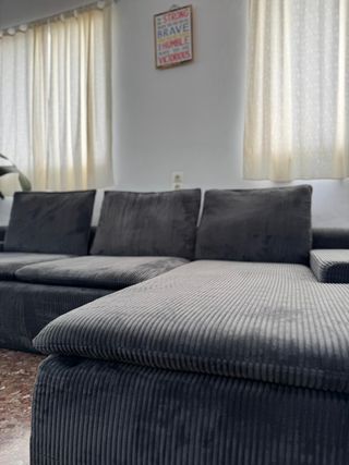 Sofá chaise longue gris nuevo - precio de OFERTA!