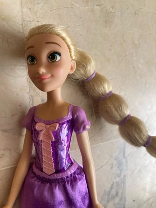 Set di due bambole Rapunzel Disney, una grande e una piccola