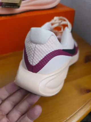 Zapatillas Nike Rosa y Morado