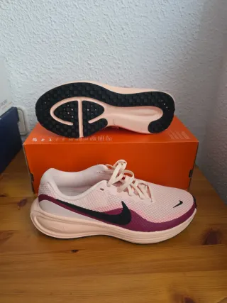 Zapatillas Nike Rosa y Morado