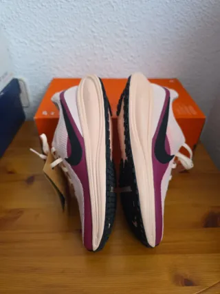 Zapatillas Nike Rosa y Morado