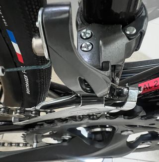 Trek Domane AL2 Gen 4 Crimson/Carmine Talla 52