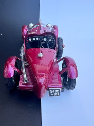 ALFA ROMEO 2300 MONZA BURAGO 1/18