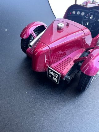 ALFA ROMEO 2300 MONZA BURAGO 1/18