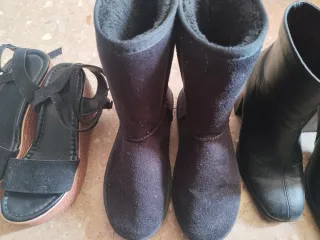 Sandalias  botas y otras cosas mas