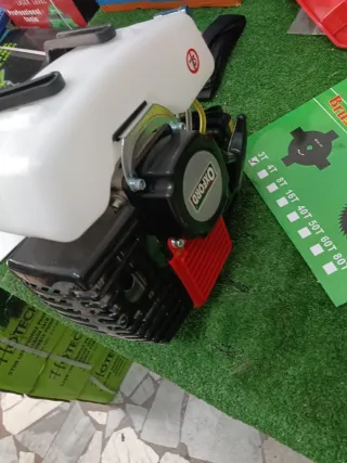 Decespugliatore a scoppio 52cc benzina