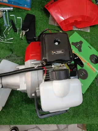 Decespugliatore a scoppio 52cc benzina