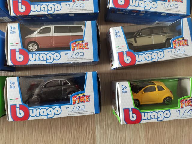 Burago Street Fire 1:43 Fiat 500 Panda