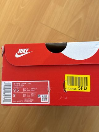 Zapatillas Nike Dunk Low Blanco y Negro