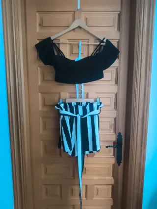 Conjunto Shein Top y Shorts Talla S