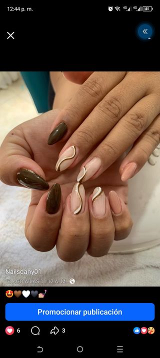 Servicio de manicure y pedicure. Masajesrelajantes