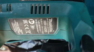 Kit Makita Taladro y Atornillador + Cargador