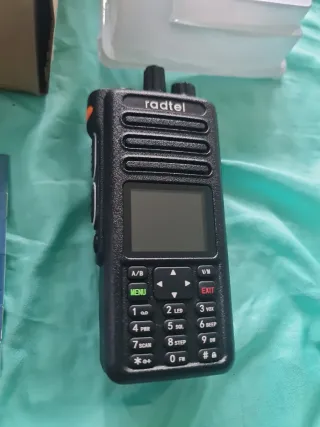 Transceptor Walkie Radtel