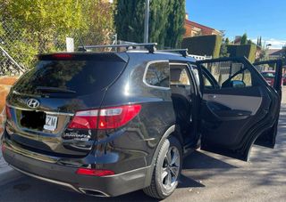 Hyundai Grand Santa Fe 2014