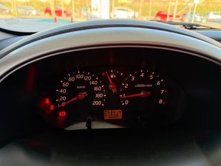 Nissan Micra 2005 ( 53 mil km )