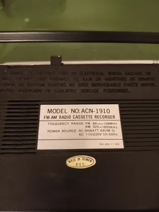 Radio Cassette Portátil ACTION