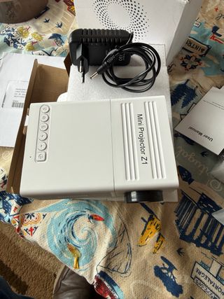 Mini Proyector Z1 Blanco
