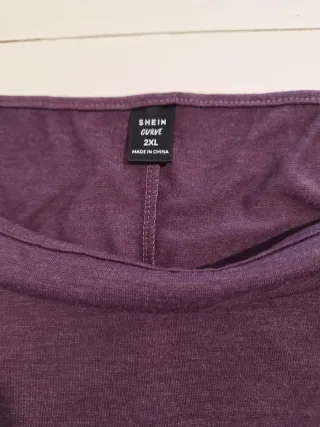 Camiseta Shein Morada Talla XXL NUEVA
