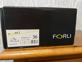 Botas de seguridad Forli negras y amarillas