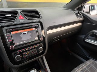 Volkswagen Scirocco 2011