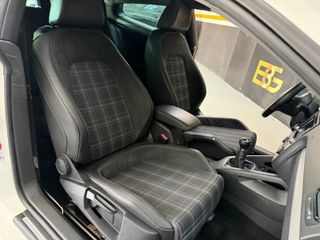 Volkswagen Scirocco 2011