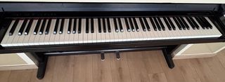 Piano Yamaha Clavinova CLP-360 (1988)