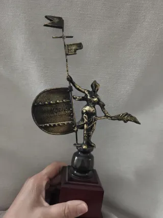 Figura Giraldillo Bronce Adorno