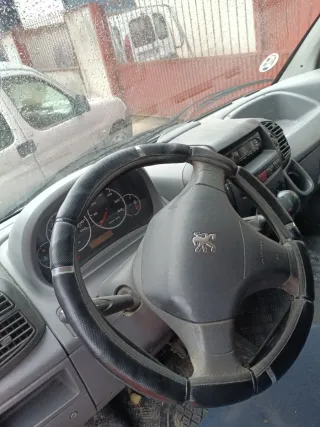 AVERIADA, Peugeot Boxer 2006