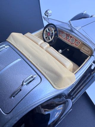 Mercedes Benz 500K Roadster 1936 Burago 1/20