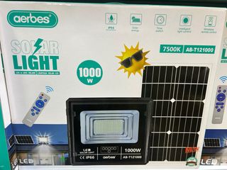 Faretto Solare LED 1000W con Telecomando