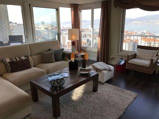 Ático en alquiler en Praza España - Casablanca en Vigo