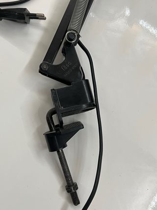 Lámpara flexo Fase negra metal