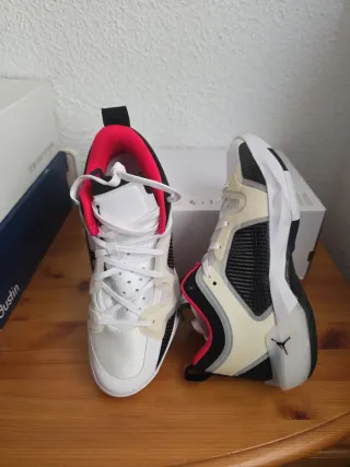 Zapatillas Jordan Mujer Talla 38