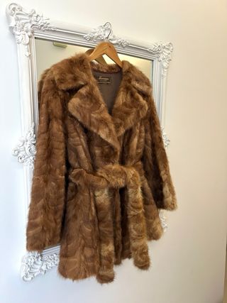 Abrigo de pelo marrón Marrigue