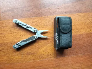 Herramienta Multiusos Acero Inoxidable