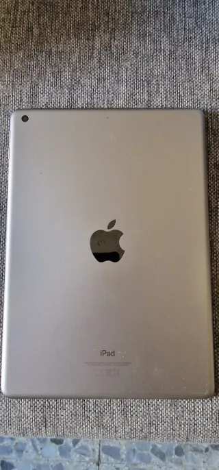 iPad 6ª Gen 128GB Gris Espacial