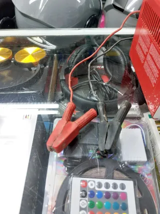 Cargador Baterías Ferve F-805