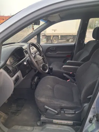 Hyundai Trajet 2.0crdi